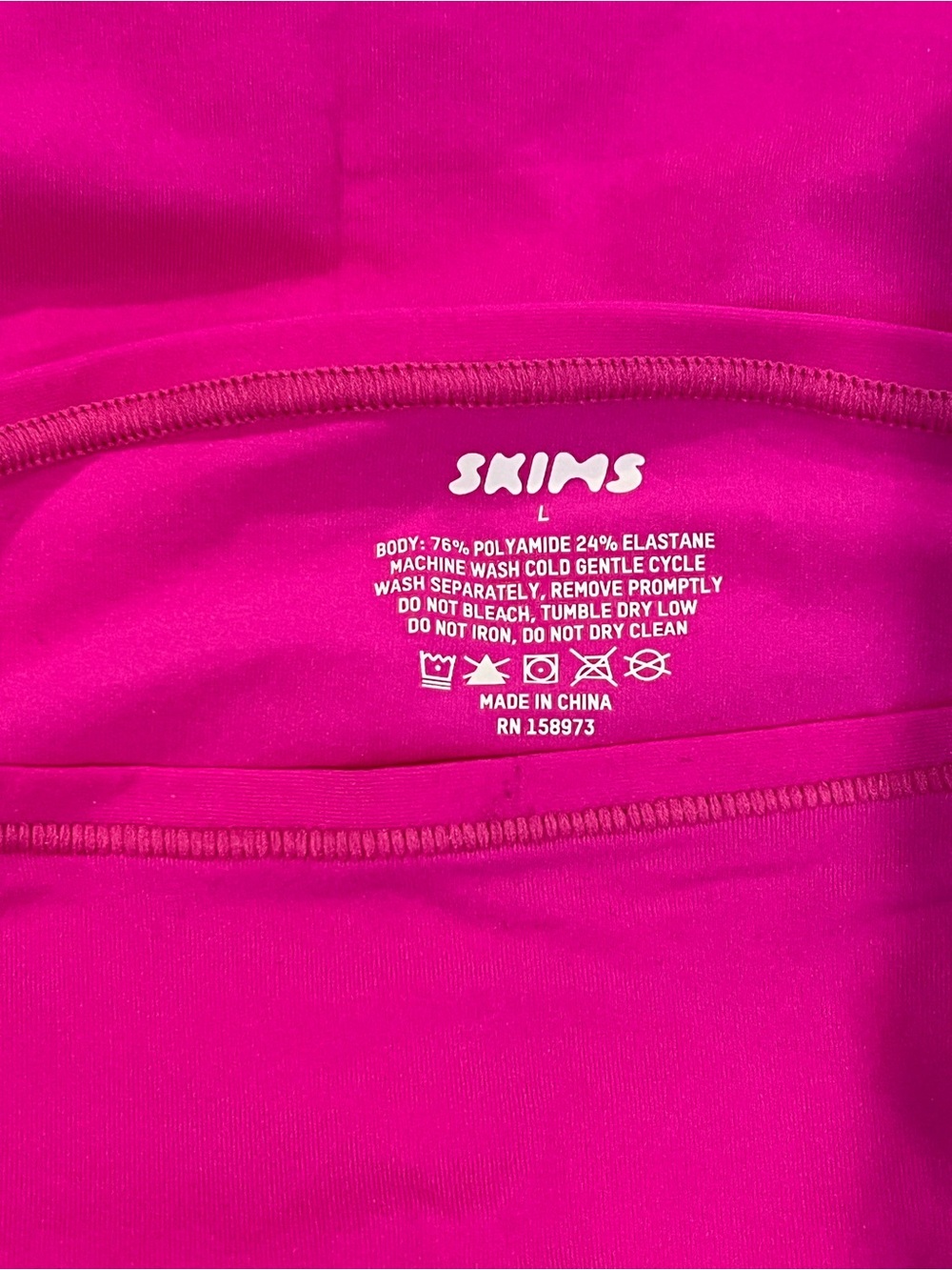 SKIMS Fits Everybody Pink Long Sleeve High Nevk Top - Picture 3 of 3